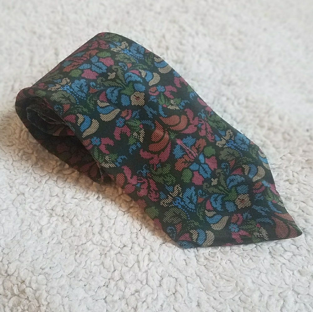 Christian Dior Vintage 100% Silk  Tie